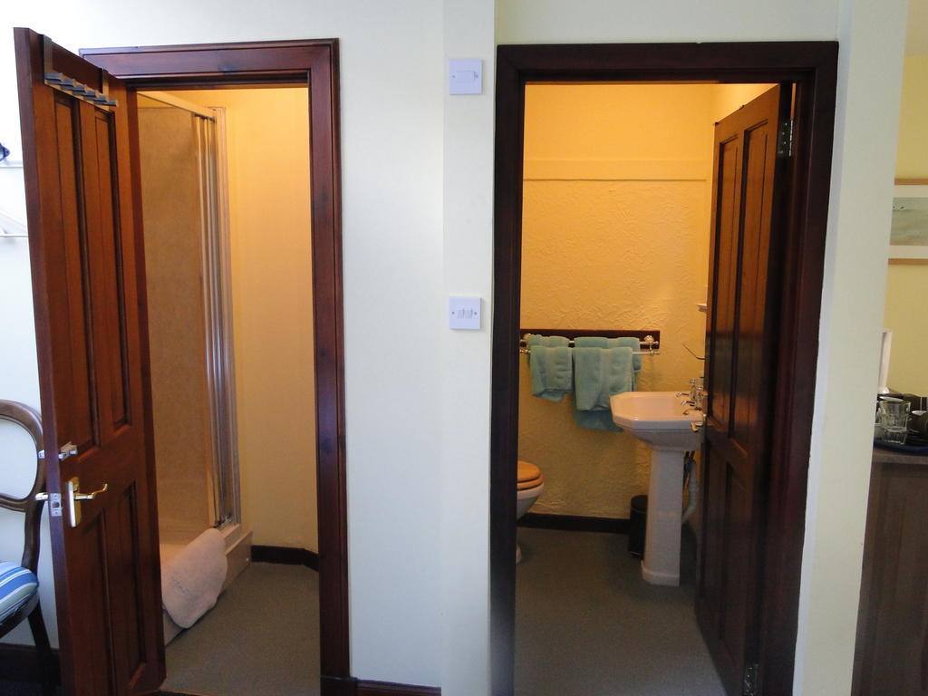 The Red Lion Inn Doune Habitación foto